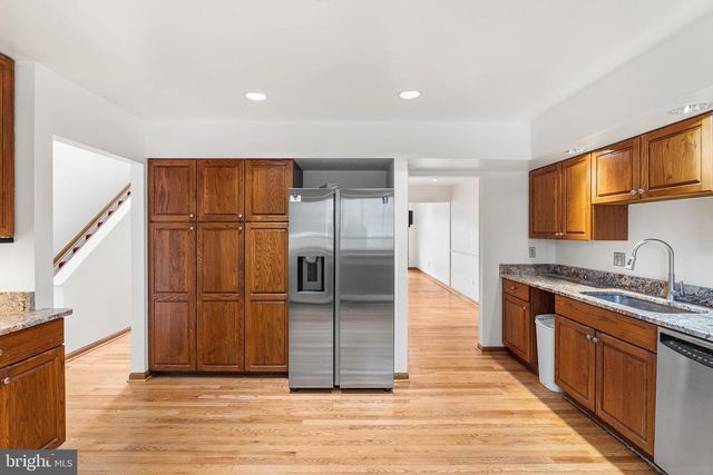 2153 CHAPEL VALLEY LN, Lutherville Timonium, MD 21093