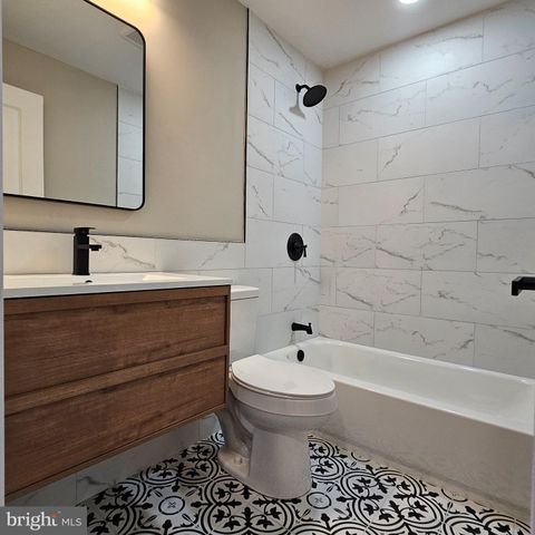 60 N 62ND ST, Philadelphia, PA 19139