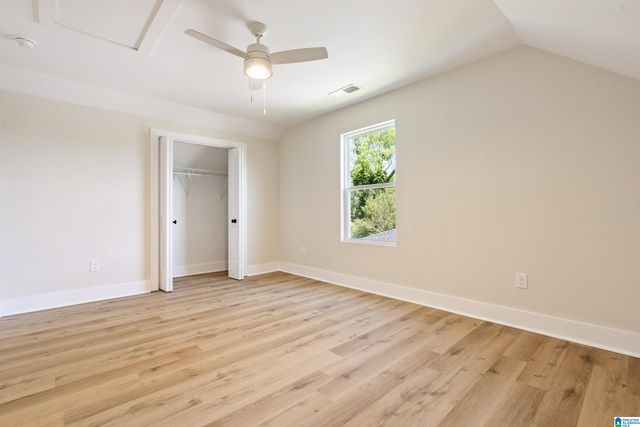 812 47TH PLACE S, Birmingham, AL 35222