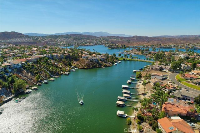 22640 Blue Teal, Canyon Lake, CA 92587