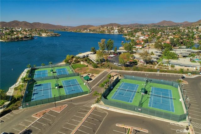 22640 Blue Teal, Canyon Lake, CA 92587