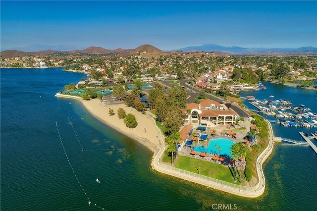 22640 Blue Teal, Canyon Lake, CA 92587