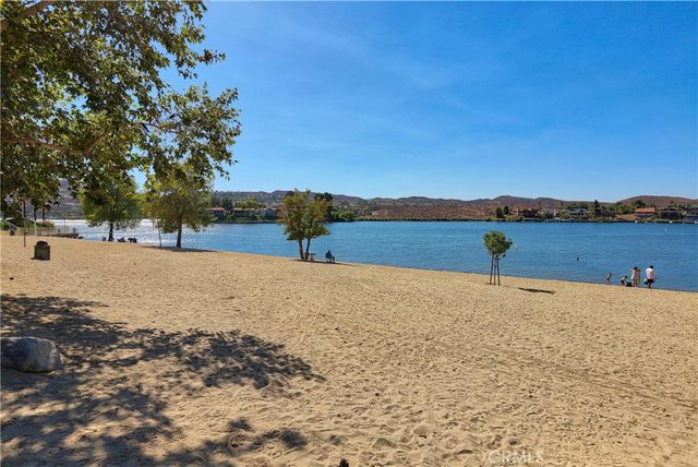22640 Blue Teal, Canyon Lake, CA 92587