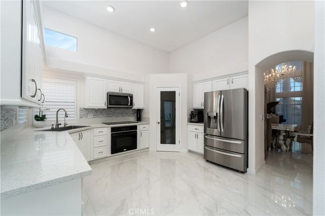 22640 Blue Teal, Canyon Lake, CA 92587