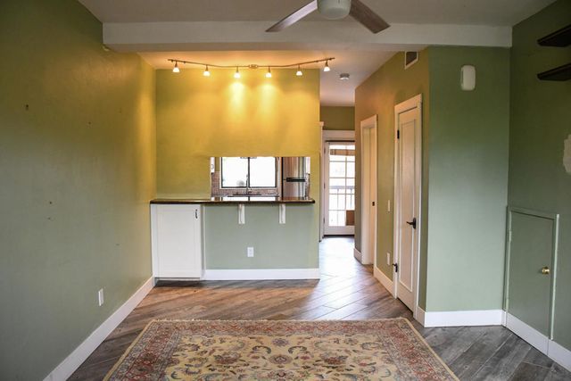 401 E Vista Chino 6, Palm Springs, CA 92262