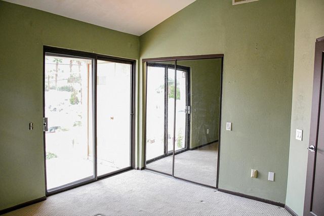 401 E Vista Chino 6, Palm Springs, CA 92262