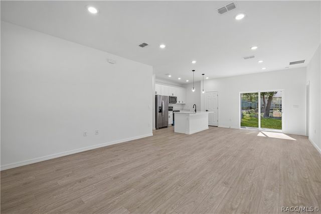 3378 W Citrus Springs Boulevard, Citrus Springs, FL 34433