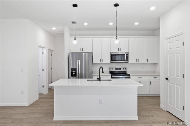 3378 W Citrus Springs Boulevard, Citrus Springs, FL 34433