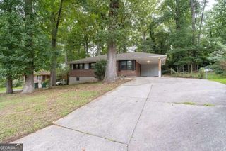 4642 Bartlett Road, Forest Park, GA 30297