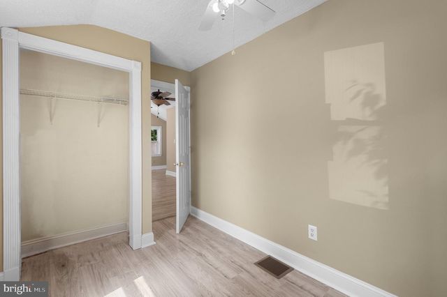 211 LAFAYETTE ST, Bordentown, NJ 08505