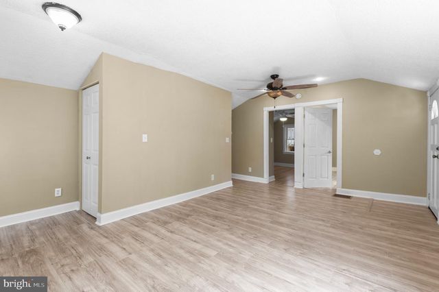211 LAFAYETTE ST, Bordentown, NJ 08505