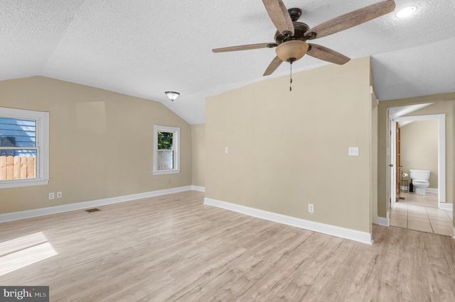 211 LAFAYETTE ST, Bordentown, NJ 08505