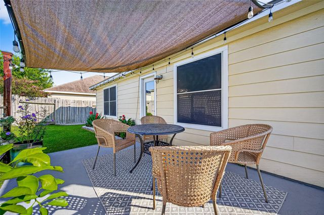 17935 Branch Creek Drive, Cypress, TX 77433