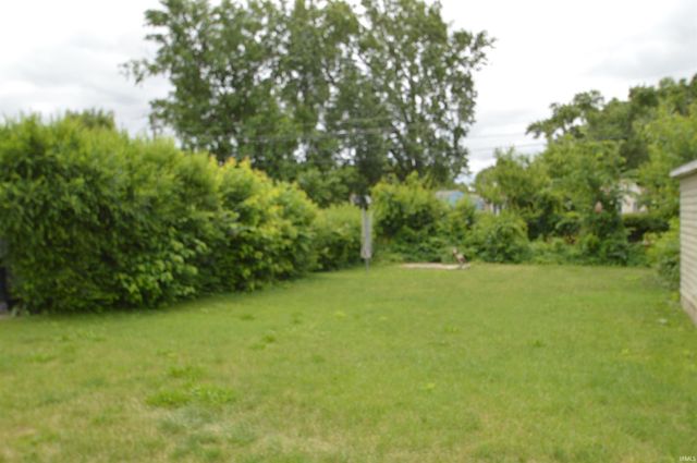 2808 Edison Road, South Bend, IN 46615