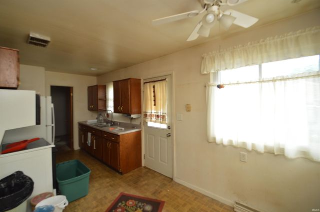 2808 Edison Road, South Bend, IN 46615