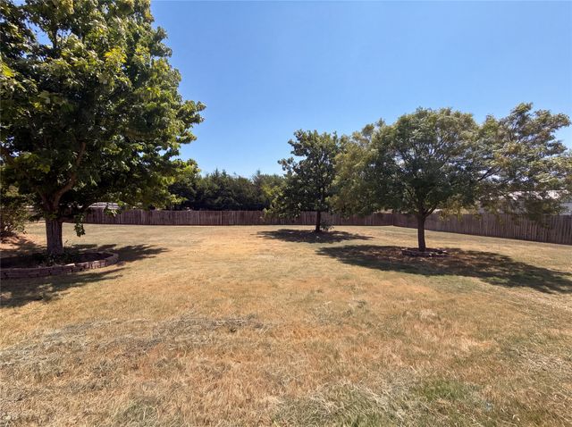 630 New Hope Road E, New Hope, TX 75071