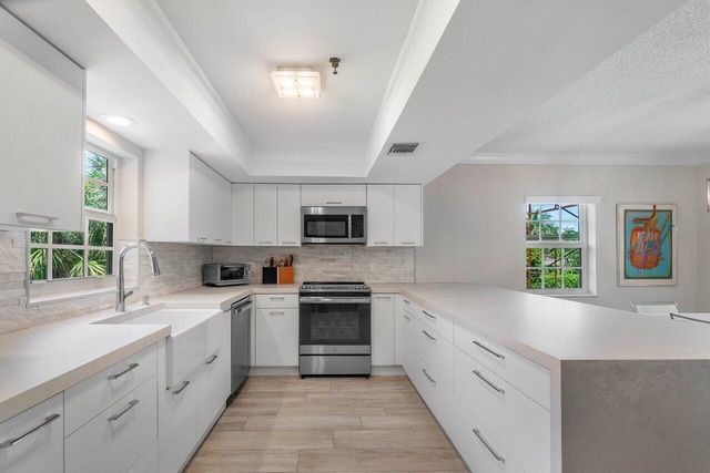 950 De Soto Road 2b, Boca Raton, FL 33432