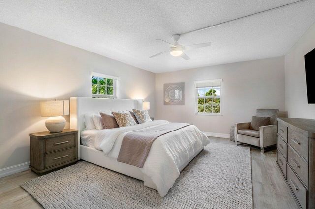 950 De Soto Road 2b, Boca Raton, FL 33432