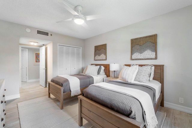 950 De Soto Road 2b, Boca Raton, FL 33432