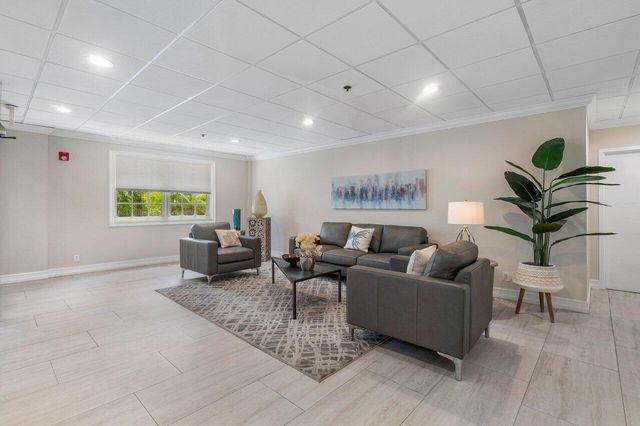 950 De Soto Road 2b, Boca Raton, FL 33432