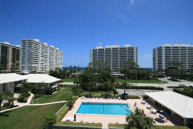 950 De Soto Road 2b, Boca Raton, FL 33432
