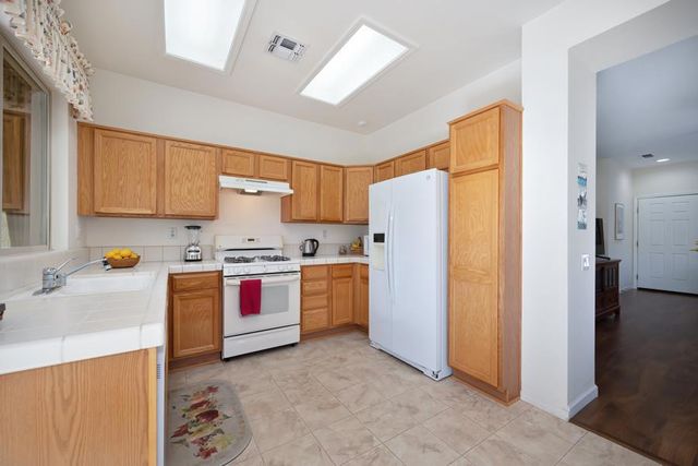 2435 Monument Court, Lincoln, CA 95648