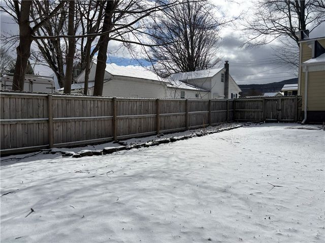 64 River Street, Oneonta, NY 13820