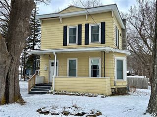 64 River Street, Oneonta, NY 13820