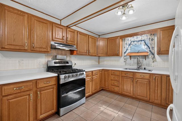 324 Brookside Avenue, Evansdale, IA 50707
