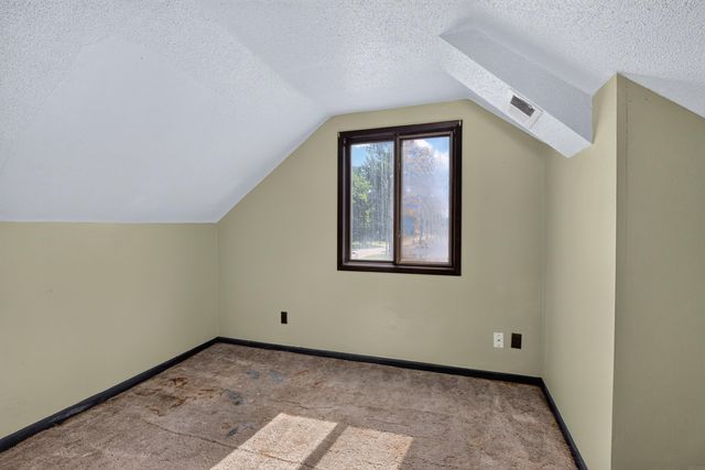 324 Brookside Avenue, Evansdale, IA 50707