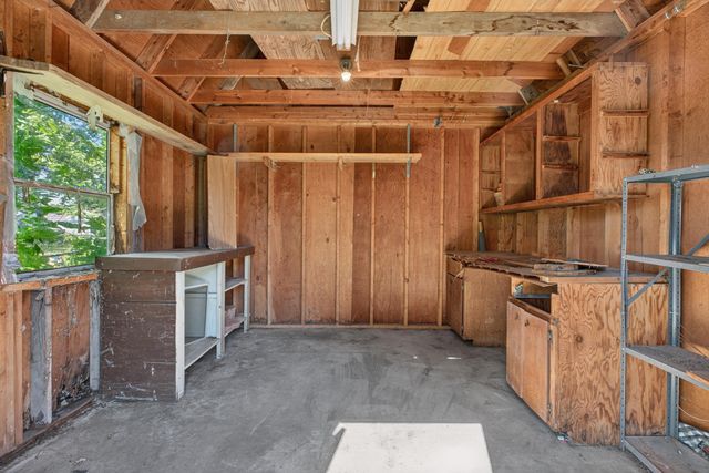 324 Brookside Avenue, Evansdale, IA 50707