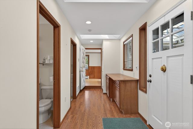 631 Giltner Lane, Edmonds, WA 98020