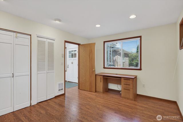 631 Giltner Lane, Edmonds, WA 98020