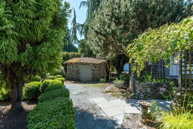 631 Giltner Lane, Edmonds, WA 98020