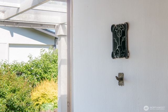 631 Giltner Lane, Edmonds, WA 98020