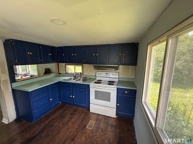 49 Erin Drive, Plainfield, CT 06374