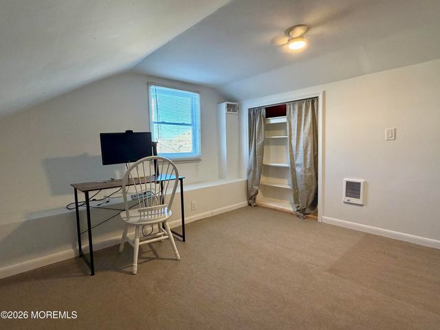 546 E Bayview Avenue, Ocean Gate, NJ 08740