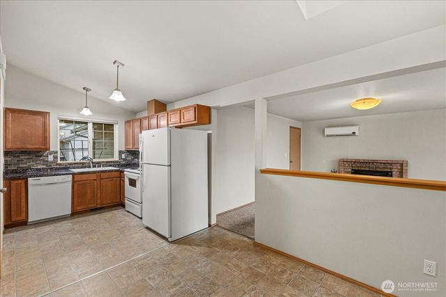 27319 Village Place NW, Stanwood, WA 98292