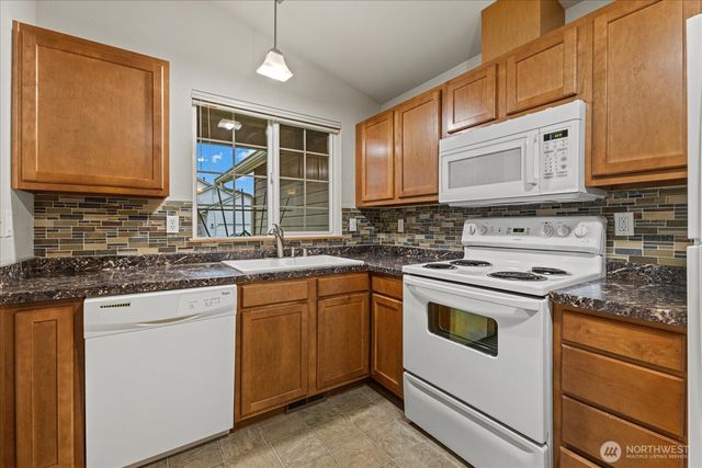 27319 Village Place NW, Stanwood, WA 98292