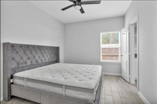 16694 E Juneau, Montgomery, TX 77316