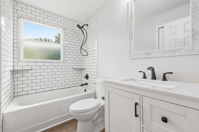 1302 Collins Park St., Conway, SC 29526