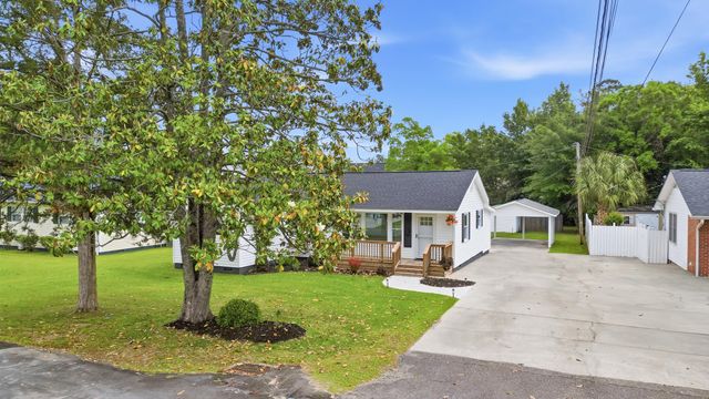 1302 Collins Park St., Conway, SC 29526