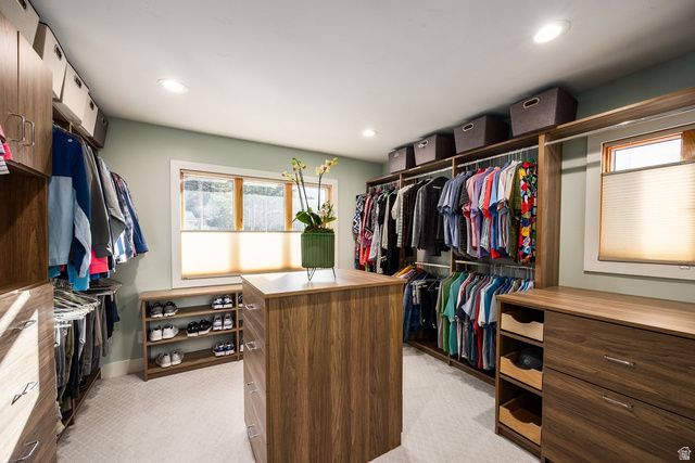 1118 S OAK HILLS WAY, Salt Lake City, UT 84108