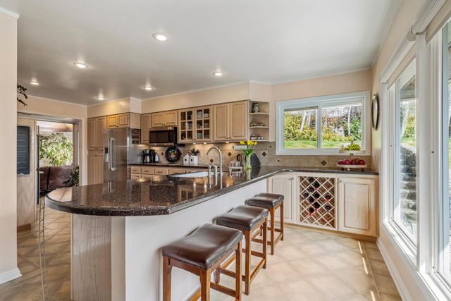 525 Mesa Drive, Klamath Falls, OR 97601