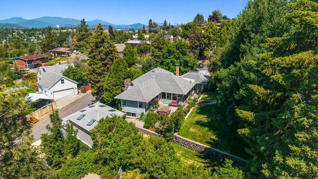 525 Mesa Drive, Klamath Falls, OR 97601