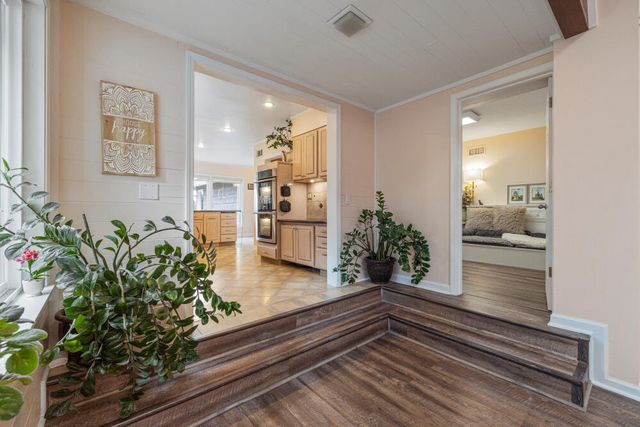 525 Mesa Drive, Klamath Falls, OR 97601