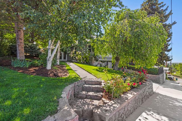 525 Mesa Drive, Klamath Falls, OR 97601