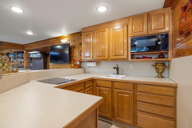 525 Mesa Drive, Klamath Falls, OR 97601