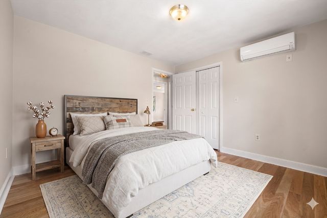 16 Oxford St, Lexington, MA 02420