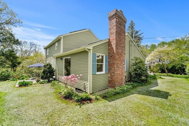 16 Oxford St, Lexington, MA 02420